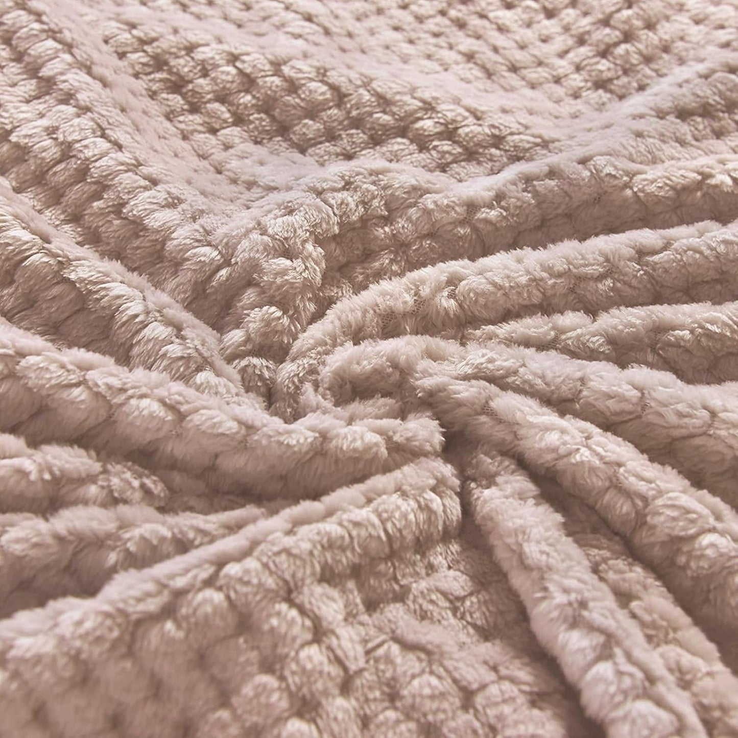 Exclusivo Mezcla Fleece Throw Blanket Extra Large, Super Soft and Warm Blankets for Couch, Sofa and Bed Waffle Textured, Cozy, Fuzzy and Lightweight (Camel, 50x70 Inches)